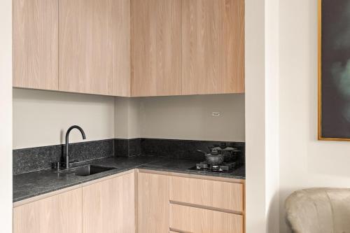 Stylish studio Near Downtown Dubai with Pool & Gym Access, Dubai (photo 6)