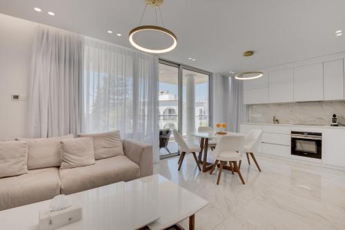 Two-Bedroom Apartment image 8