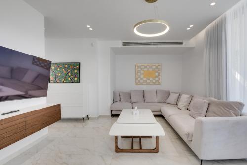 Two-Bedroom Apartment image 7