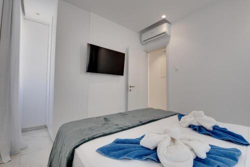 Two-Bedroom Apartment image 3