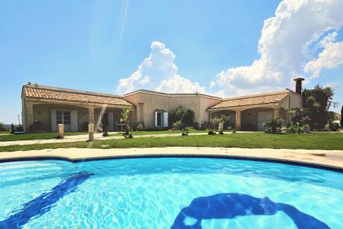 Villa Curubell in Korba