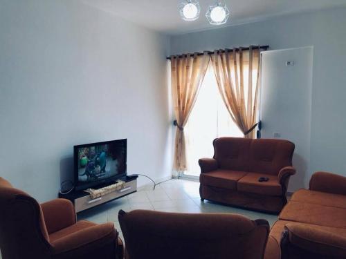 Adan's Apartament - image 12