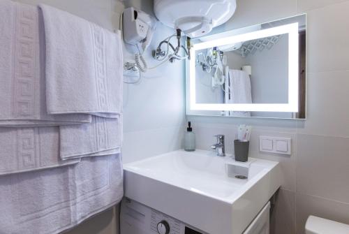 Apartment image 2