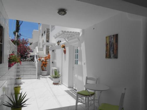 Nicolas Antiparos – Antiparos, UT