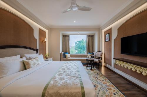 Superior Double Room image 8