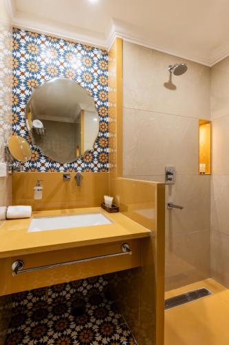 Superior Double Room image 1