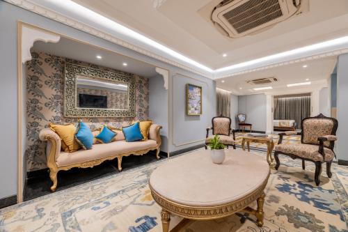 Presidential Suite image 6