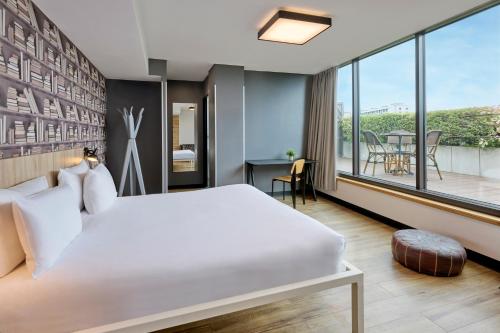 hotel photo
