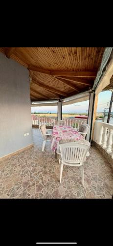 House Vistonida in Mandra