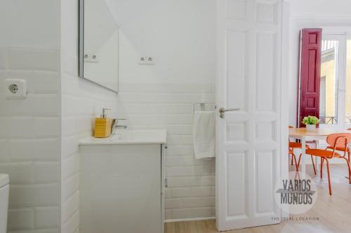 Encanto Literario para 4 en Las Letras Ventura de la Vega - image 5