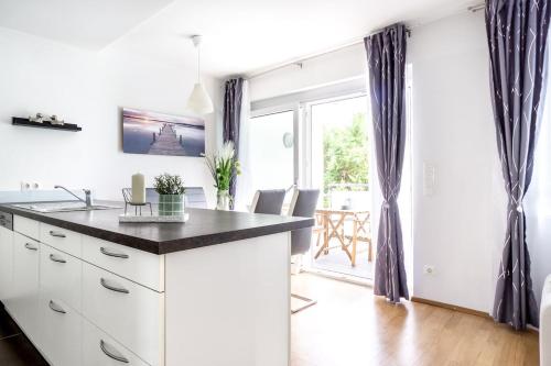 Apartment in a green location with Parking & Balcony, Walking distance to U1 Metro, Vienne (photo 10)