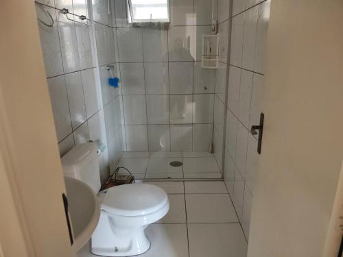 Apartamento no Guaruja lindo e a 300 metros da praia da enseada - image 2