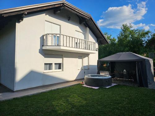 Villa Aylin - Location, gîte - Bihać