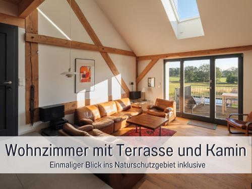 Skats, Landloft Linum - Ausgebaute Scheune mit Aussicht, Naturpool, Kamin, Sauna, Luxusausbau, handverlesen in Fehrbellin