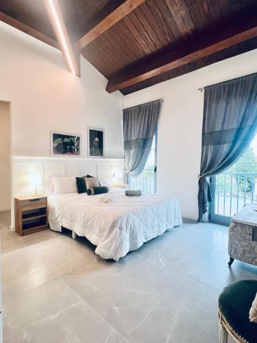 Deltasol in มอนเตปุลชาโน