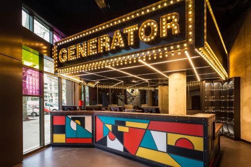 Generator Paris, Paříž