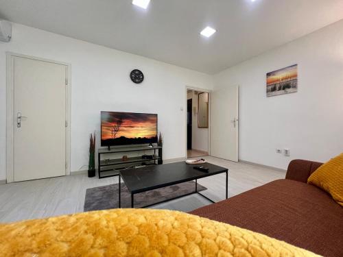 CalvinForumGreatChurchMainSquare in Debrecen Downtown