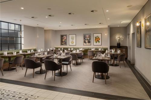 Hilton Düsseldorf - image 9