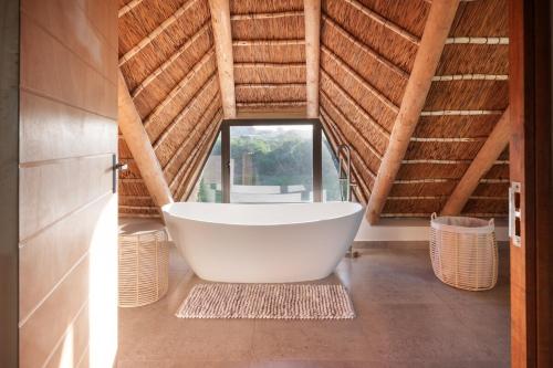 Fürdőszoba, Bayview Bliss at Springerbaai in Boggomsbaai