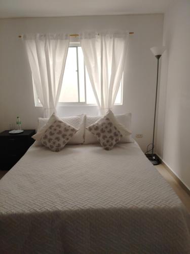 HABITACION EN EL PRADo
