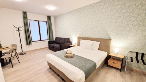 Hotel Tropicana Room Type - Family Room (4 Adults)