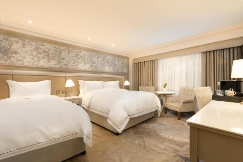 Brooks Hotel - image 14