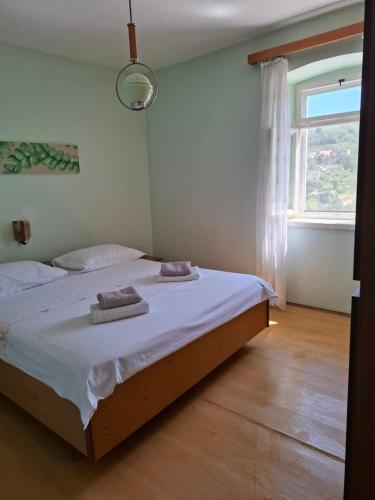 Holiday home in Zvečanje