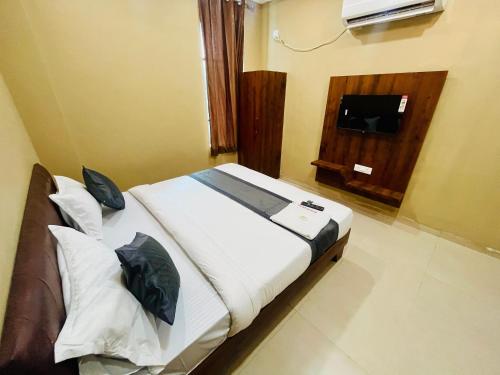 Hotel Ridhima Palace, Pithampur - Wadgaon