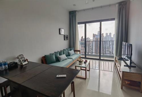 Colombo Trizen J&J future Apart ment - Colombo