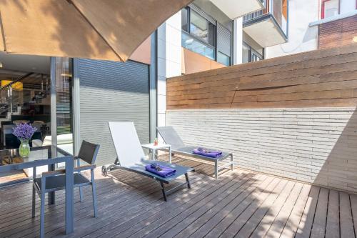 Apartment Barcelona Rentals - Swimming Pool with Terrace - image 12