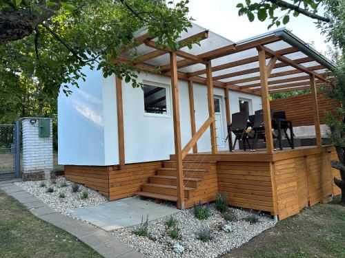 Exterior view, Glamping Prokop in Prague 13