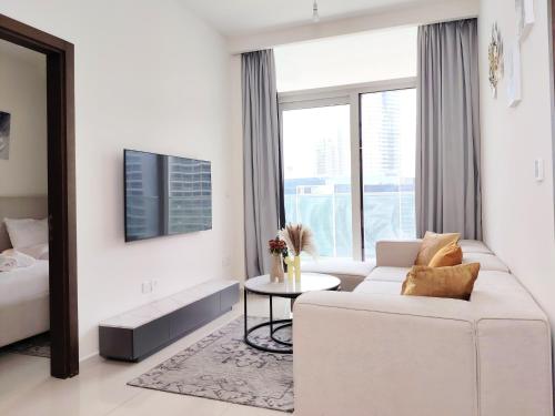 Burj View 2BR Near Dubai Mall Fast Wi-Fi Balcony, Dubaj (fotografie 9)