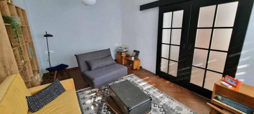 Appartement vintage près de l'Académie de Medecine, Sofia (Foto 11)