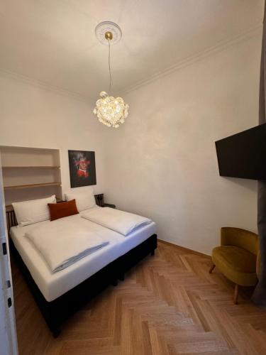 Classic Apartment image 6