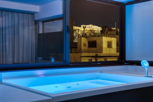 GSM Elevated Luxury Suites, Atene