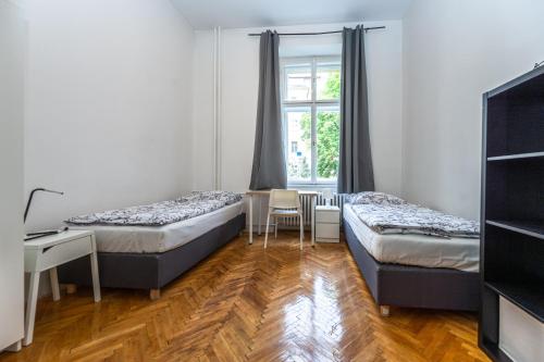 Apartments Safarikova 18 - image 12
