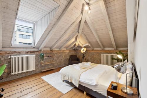 睡床, The R Loft - Cosy Hostel, Communal Bathroom and Kitchen in 奧爾滕
