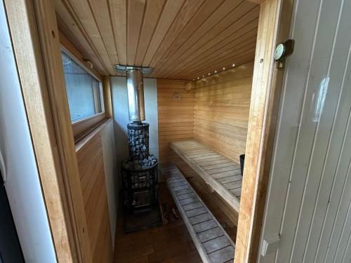 Szauna, Privaatne saunamajaga suvila Peipsi kaldal in Kauksi