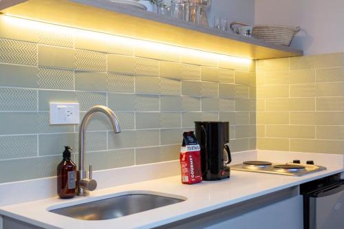 Spacious Laureles Apt-Smart Lock-Queen Bed-AC, Medellín (fotografie 8)