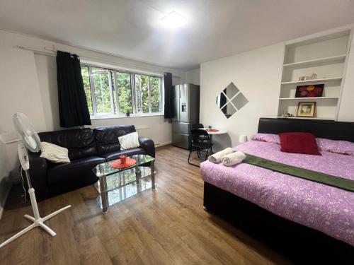 Paddington Modern Apartment with 3 Bedrooms