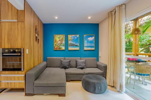 IT110 Excellent 2/4 Beachfront Apt - Itacimirim