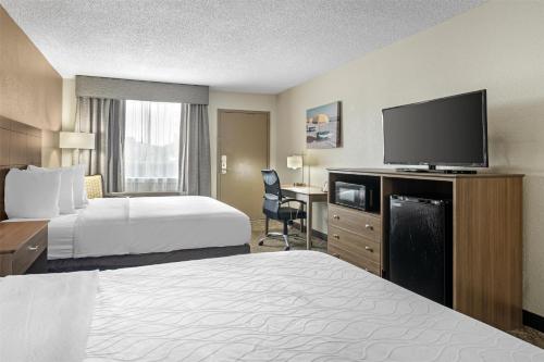 Best Western Center Inn - image 13