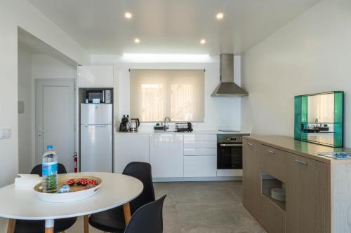 Mosteiros Sunset and Islets Apartment in มอสเตย์โรส