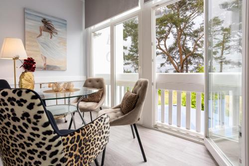 View, Strandvilla Aegir mit Ostseeblick und Strandkorb am Strand in Ostseebad Binz