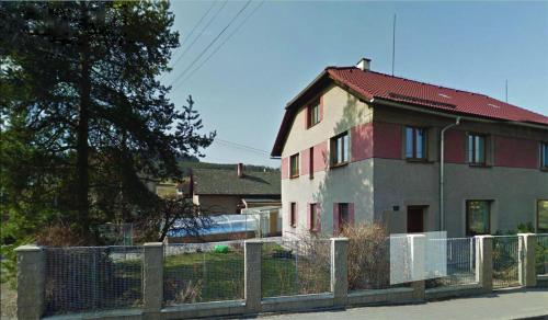 Sissepääs, Apartmány Eva (Apartmany Eva) in Bernartice