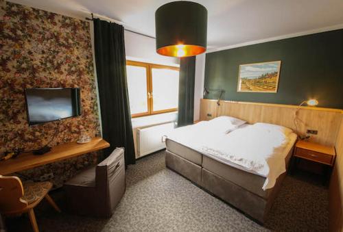 Zimmeransicht, Hotel Kraus - Zentral in Bielefeld-Heepen, Gratis Parken, 24h Check-in in Bad Oeynhausen