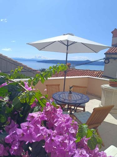 Holiday home in Moscenice 15209