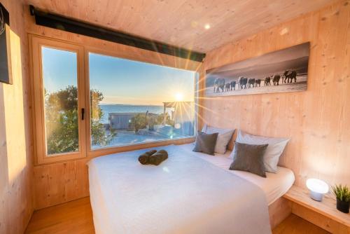 Villa with Sea View image 6