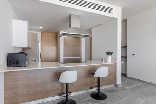 Luxurious 4BR condo by the beach - Rooftop pool, Cancún (fotografie 6)