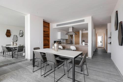 Luxurious 4BR condo by the beach - Rooftop pool, Cancún (fotografie 5)